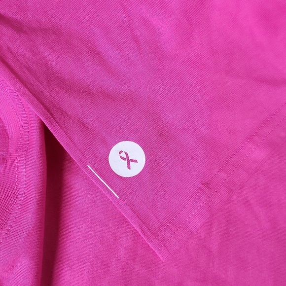 NWT Hanes Tshirt "I Am A Warrior" Breast Cancer Awareness Pink Ribbon Tee Unisex - Picture 4 of 5